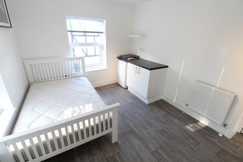 Studio to rent, Cowper Street - Studio -  Luton -  LU1 3RY