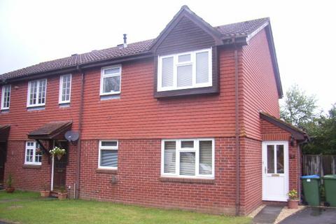 1 bedroom terraced house to rent, Locks Heath