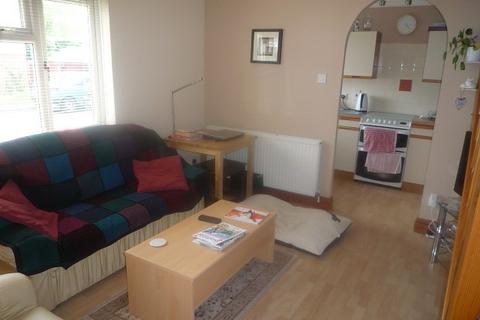 1 bedroom terraced house to rent, Locks Heath