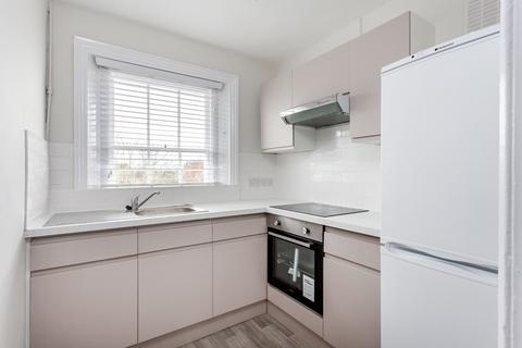 1 bedroom flat to rent, Goldhawk Road, W12