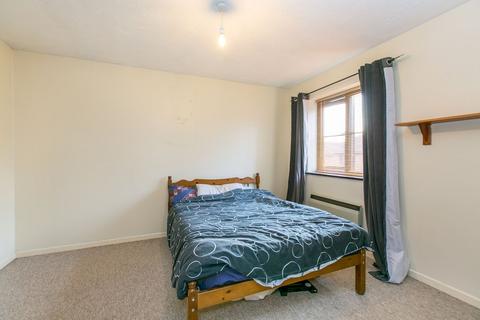 1 bedroom terraced house to rent, Heather Mead