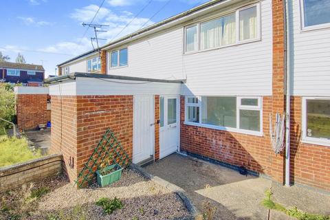 2 bedroom flat for sale, Poplars Close, Leicester, LE6