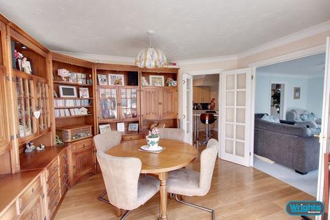 51 Jasmine Way, Trowbridge, BA14 7SW