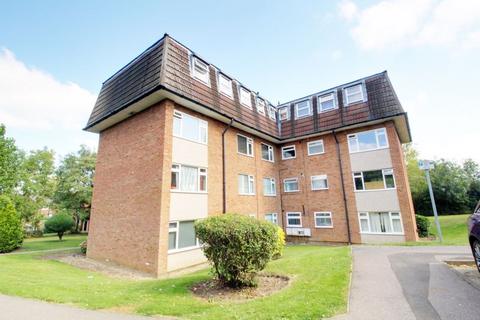 1 bedroom apartment for sale, Lambs Close, Cuffley EN6