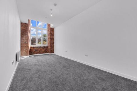 2 bedroom apartment to rent, Brand New Two Bedroom Apartment, Vernon Street, Bolton