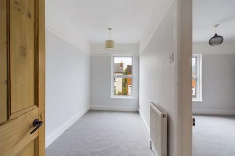 55 Linden Road, Gloucester, GL1 5HB