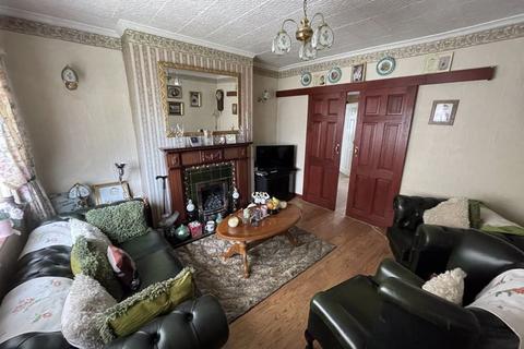 3 bedroom detached house for sale, Hill Street, Rhostyllen