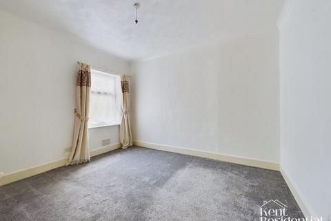 1 bedroom flat to rent, Kingswood Road, Gillingham