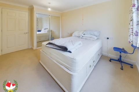 1 bedroom apartment for sale, Queen Anne Court, Quedgeley, Gloucester