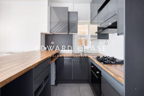 2 bedroom flat for sale, The Drive, Ilford, IG1