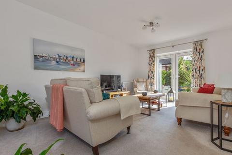 4 bedroom detached house for sale, Alfrey Close, Southbourne