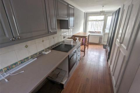 2 bedroom house to rent, Redwing Path, London SE28