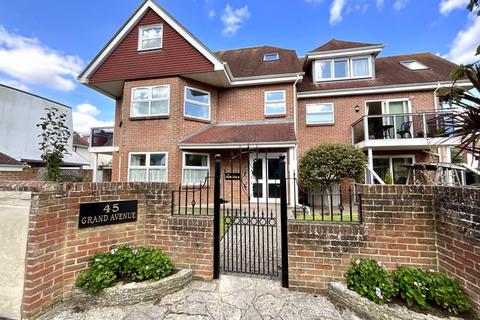 2 bedroom apartment for sale, Grand Avenue, Southbourne, Bournemouth