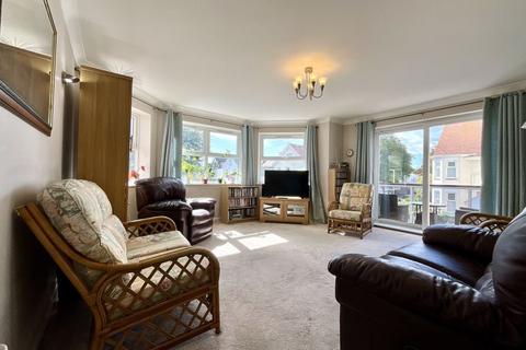 2 bedroom apartment for sale, Grand Avenue, Southbourne, Bournemouth