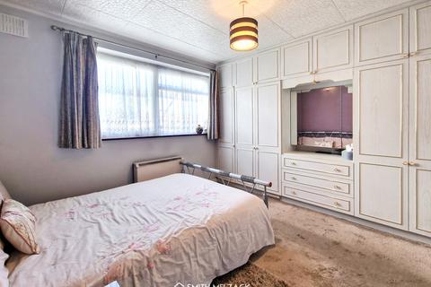 11 Rayners Close, Wembley, HA0 2JU