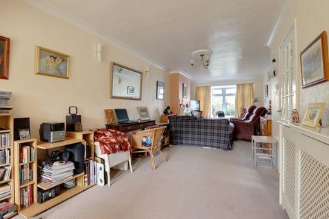 7 Taplin Close, Stafford, ST16 1NW