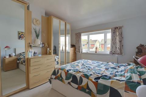 7 Taplin Close, Stafford, ST16 1NW