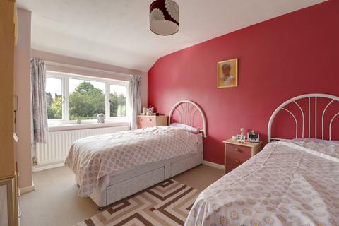 7 Taplin Close, Stafford, ST16 1NW
