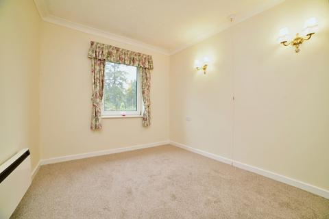 2 bedroom apartment for sale, Haldenby Court, Swanland HU14