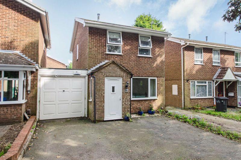 Kingsdown Road, Burntwood WS7 3 bed detached house for sale £220,000