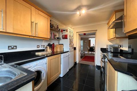 2 bedroom semi-detached house for sale, Third Avenue, Sundon Park, Luton, Bedfordshire, LU3 3ES