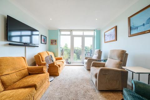 2 bedroom flat for sale, Pond House, Lady Aylesford Avenue, Stanmore HA7