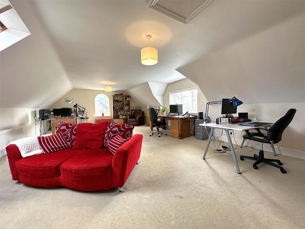 Multi-Purpose Reception Room 322