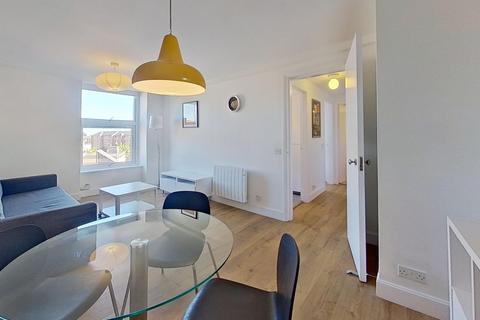 1 bedroom property to rent, Bothwell House, Bothwell Street, Edinburgh, EH7