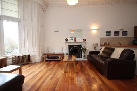 2 bedroom flat to rent, Lynedoch Place, Glasgow, G3