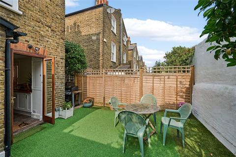 4 bedroom terraced house for sale, Brayburne Avenue, London SW4