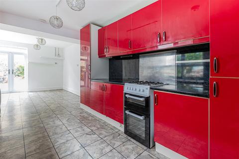 4 bedroom terraced house for sale, Montgomery Street, Cardiff CF24