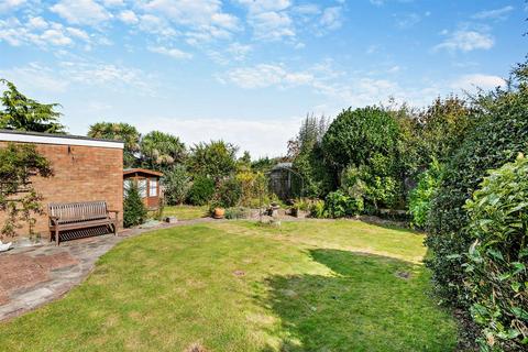 3 bedroom detached house for sale, Greenfields, Maidstone