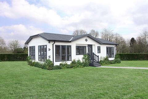 2 bedroom park home for sale, Burnt House Lane, Isle Of Wight PO30