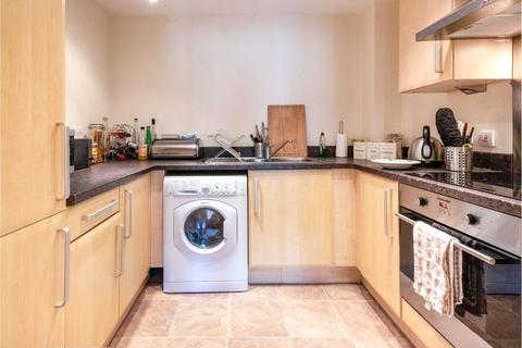 2 bedroom apartment for sale, Farnborough Road, Farnborough, Hampshire