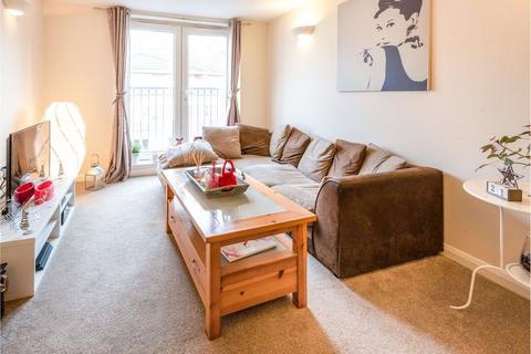 2 bedroom apartment for sale, Farnborough Road, Farnborough, Hampshire