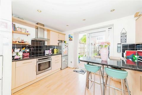 2 bedroom terraced house for sale, Pottery Road, Tilehurst, Reading