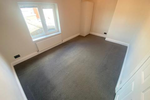 3 bedroom terraced house to rent, Forster Avenue, Murton, Seaham