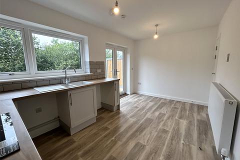 2 bedroom end of terrace house to rent, Boveway Drive, Liskeard, Cornwall, PL14