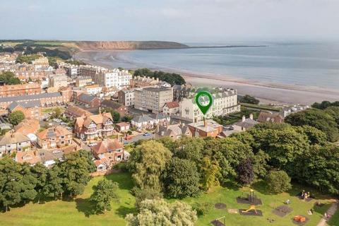 2 bedroom apartment for sale, South Crescent Road, Filey, North Yorkshire, YO14