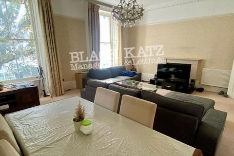 3 bedroom flat to rent, SW1V