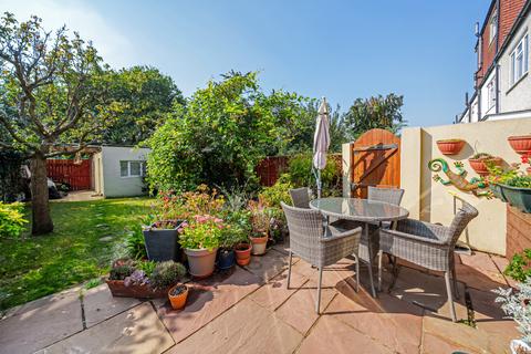 14 Hadley Road, Mitcham, CR4 1NU