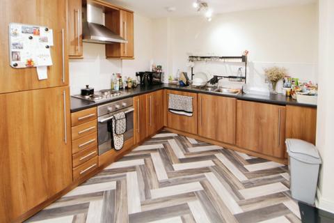 2 bedroom apartment for sale, Glossop Brook Road, Derbyshire SK13