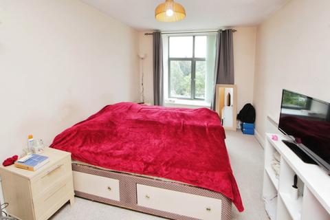 2 bedroom apartment for sale, Glossop Brook Road, Derbyshire SK13