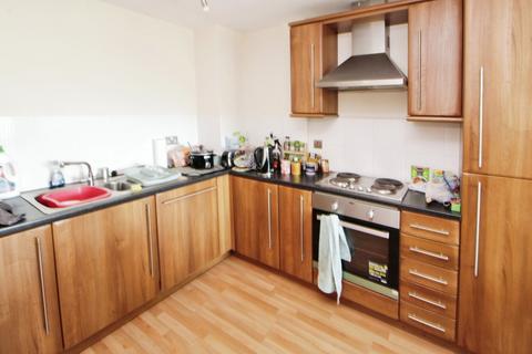 2 bedroom apartment for sale, Glossop Brook Road, Derbyshire SK13