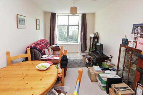 2 bedroom apartment for sale, Glossop Brook Road, Derbyshire SK13