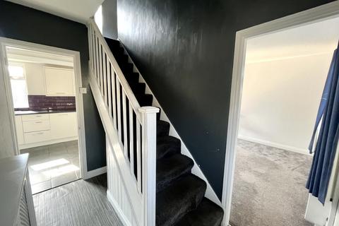 104 Carnforth Crescent, Grimsby, DN34 5EF