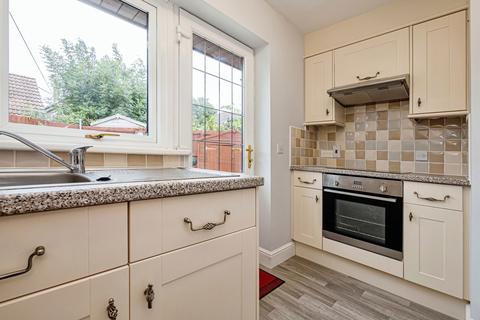 8 Berkeley Court, Hull, HU9 4UW