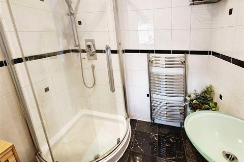 8 Bracken Lea, Chatham, ME5 0BZ