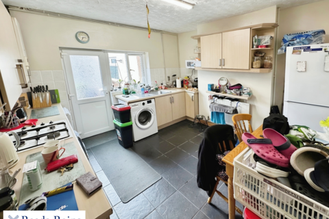 2 bedroom terraced house for sale, High Street, Newcastle ST5