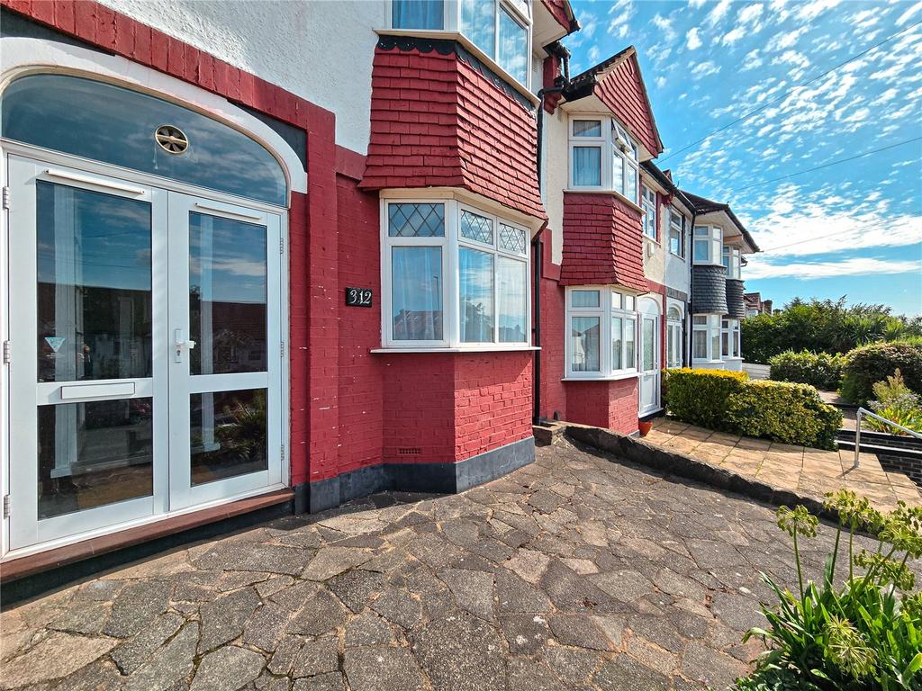Large Front Garden